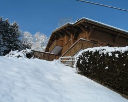 Magnifique chalet grand confort , vue imprenable , à 300 du télésiège 