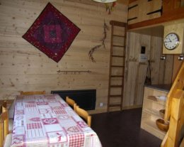 La Chapelle, N°12C La Chapelle, N°12C