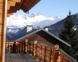 CHALET "LE PASTEL DES ALPES"