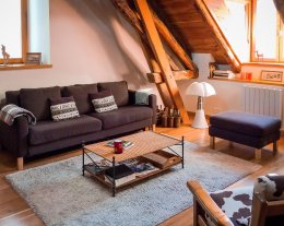 LA FERME (de 4 à 7 personnes) LA FERME (de 4 à 7 personnes)