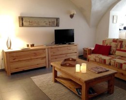 LA PETITE FERME DU BOURG (de 2 à 6 personnes) LA PETITE FERME DU BOURG (de 2 à 6 personnes)
