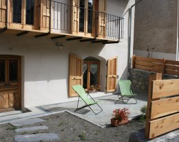 LA PETITE FERME DU BOURG (de 2 à 6 personnes)