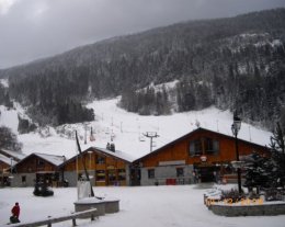 familial et convivial, rénové bois typique "LES PORTES DE LA VANOISE"