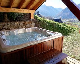 Gîte de luxe avec SPA et SAUNA à 3 kms de St-Lary Soulan