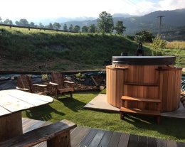 Chalet Scandinave avec son jacuzzi *,  11 personnes