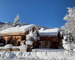 L'HIMALAYA, chalet ****, à 200 m des remontées mécaniques et des commerces, séjour sans voiture