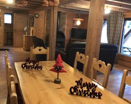 Chalet à MEGEVE 200 M2 pour 8 personnes 3 Chambres PROCHE CENTRE ET PISTES - FIBRE OPTIQUE Chalet à MEGEVE 200 M2 pour 8 personnes 3 Chambres PROCHE CENTRE ET PISTES - FIBRE OPTIQUE