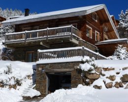 Bienvenue à L'Ecrin, Chalet de charme au coeur des Pyrénées Bienvenue à L'Ecrin, Chalet de charme au coeur des Pyrénées