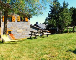  Jolie chalet  EYNE STATION avec jardin