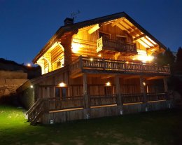 Magnifique Chalet Fustes/vieux bois