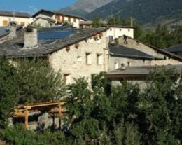 Chambres et table d'hôtes à Villarodin, 2km