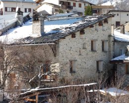 Chambres et table d'hôtes à Villarodin, 2km