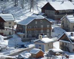 ** LA GRANGE ** ** LA GRANGE **