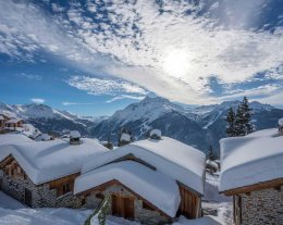 L'Esquirol (demi-chalet Hermine) L'Esquirol (demi-chalet Hermine)