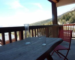 La Plagne pied des pistes 6 pers., 3 chbres, 2 bains - location dim au dim - draps ménage inclus