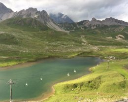 Meublé à Tignes avec mezzanine au pied des pistes /Vtt gratuit l'été