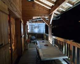 La Chevrière, très beau chalet authentique, vue panoramique , proche Megève