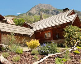 Chalet  Prestige         ***  "les Ecrins"                       Proximité station Serre Chevalier / Puy St Vincent