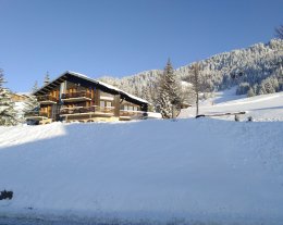 Deux pièces cinq personnes sur les pistes de Saisies Roc du Vent