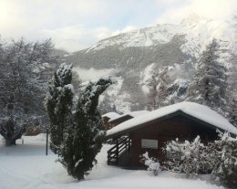 Chalet individuel à la piste, pour sport d'hiver et vacances d'été