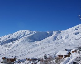 PROMO à partir du 16 Mars. Vue dégagée et panoramique, location au RDC d'un chalet