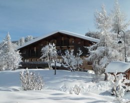 LA CROIX DES AMBAILLES - APPARTEMENT 5/6 PERS. AU PIED DES PISTES !