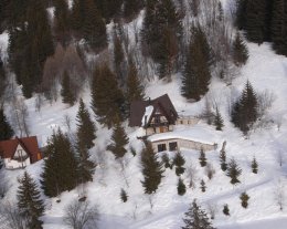 LE CHALET POINTU DE CAPUCINE 14 P