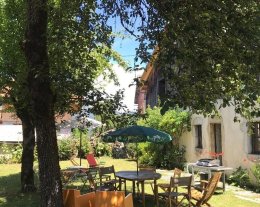 Grand chalet, entre Les Carroz et Morillon, Agy