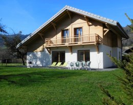 Chalet récent 8 personnes Chalet récent 8 personnes