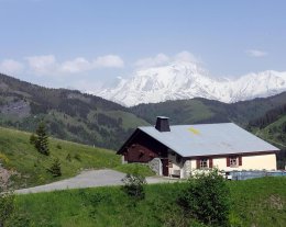 LE MEGEVAN Chambres et table d'hôtes et CAMPING en Alpage à 1550M.