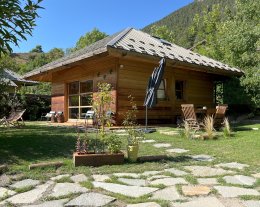Chalet récent et cosy à la montagne 