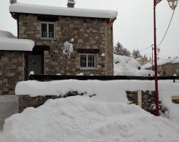 Chalet en pierre avec jardin, navette gratuite pour skier à Pyrénées 2000/Font-Romeu !