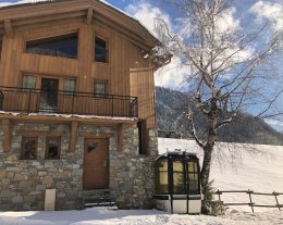 CHALET L'ENVERS A CHAMPAGNY EN VANOISE 10 PERSONNES