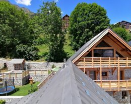 Chalet Le Petit Plus (12à14 personnes) Chalet Le Petit Plus (12à14 personnes)
