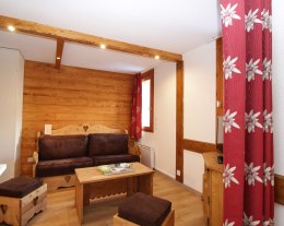 APPARTEMENT 3 PIECES 7 PERSONNES APPARTEMENT 3 PIECES 7 PERSONNES