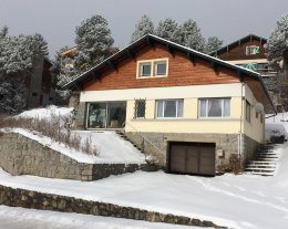 maison de montagne très ensoleillée, agréable et confortable