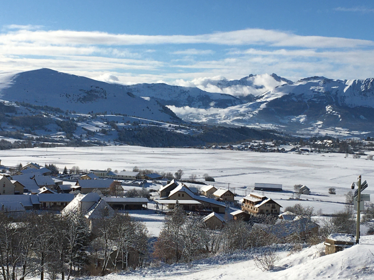 Ancelle sous la neige