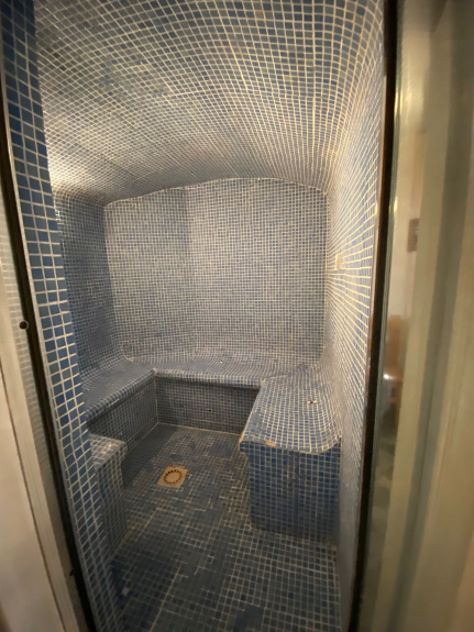 Shared hammam