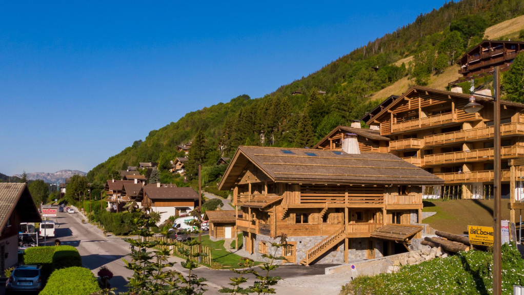 Location Chalet de luxe LA FERME D'ARTHUR*****avec piscine ...