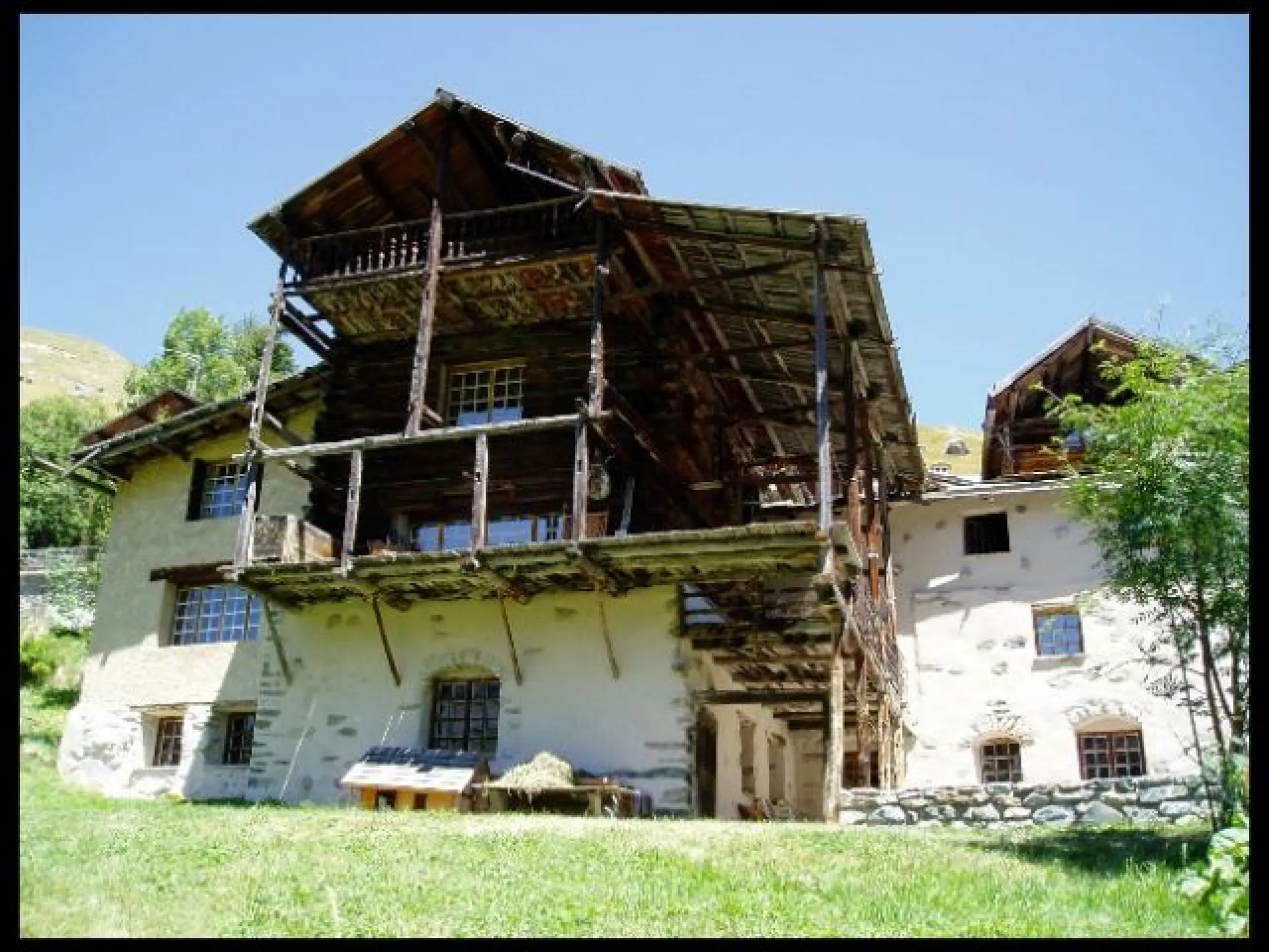Appartement en Rez de Jardin avec cour privative