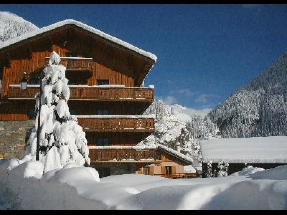 Chalet hiver la façade sud