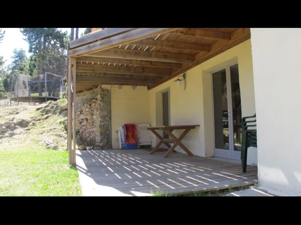 La terrasse en rez-de-jardin