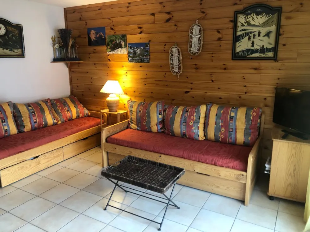 Ref. seite - sur les hauteurs de chantemerle au calme avec 3 chambres