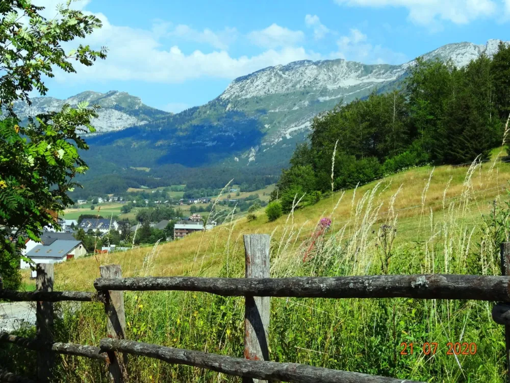 Depuis le chalet, vue côté Est