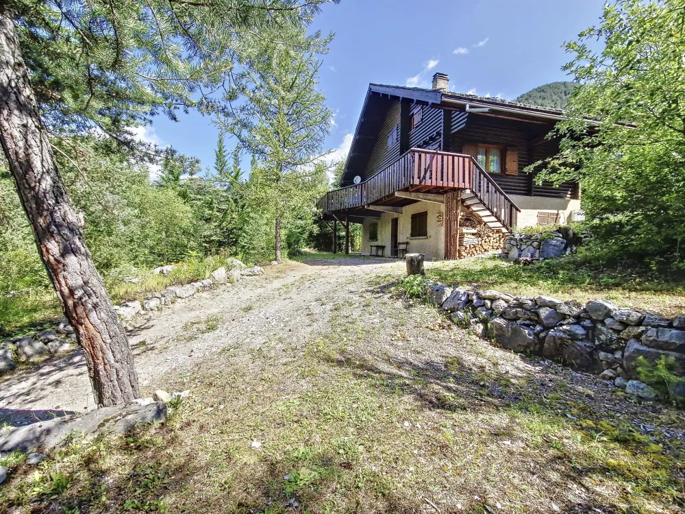 Chal manou - vallouise- la casse : chaleureux chalet "rétro"