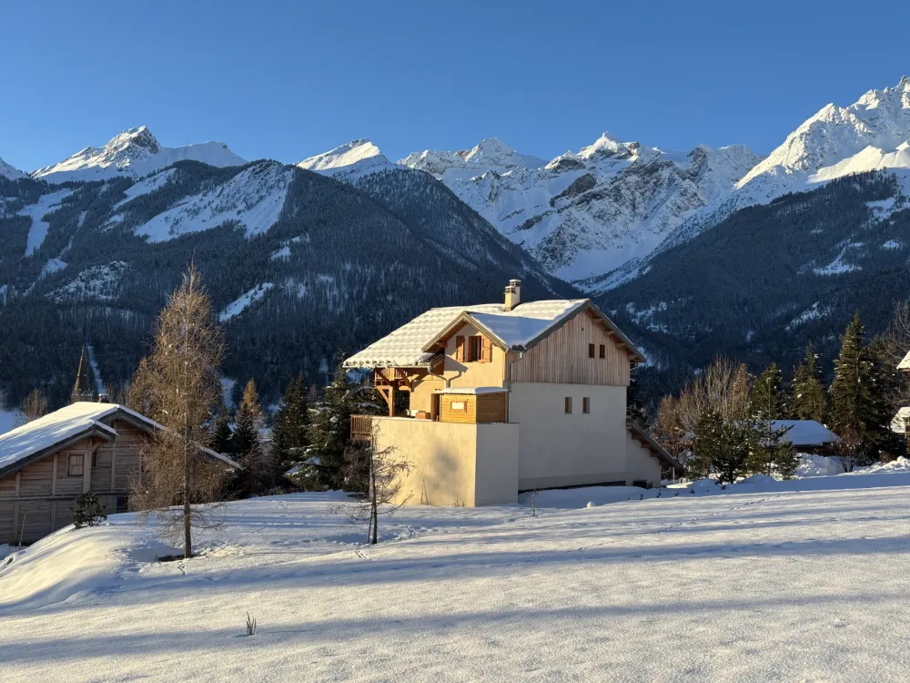 Départ depuis le chalet : pistes de luges, raquettes , ski de  randonnée …