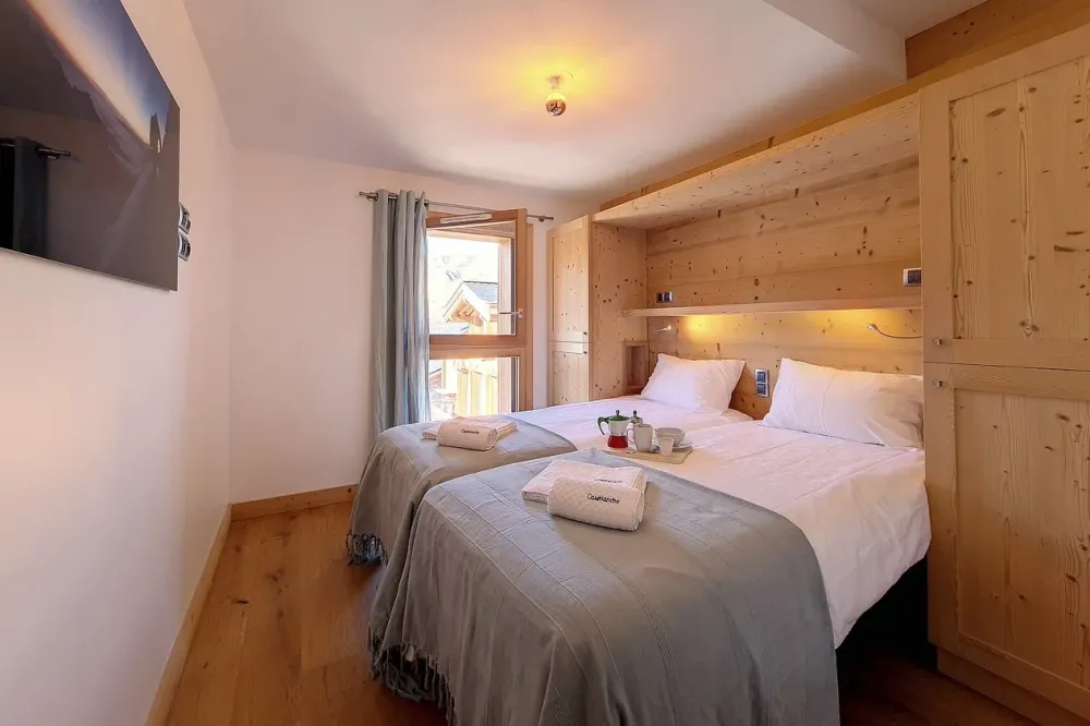Chalet litote