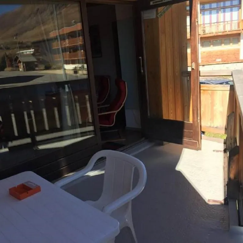 Grand appartement de 60m². situé au coeur de la station !