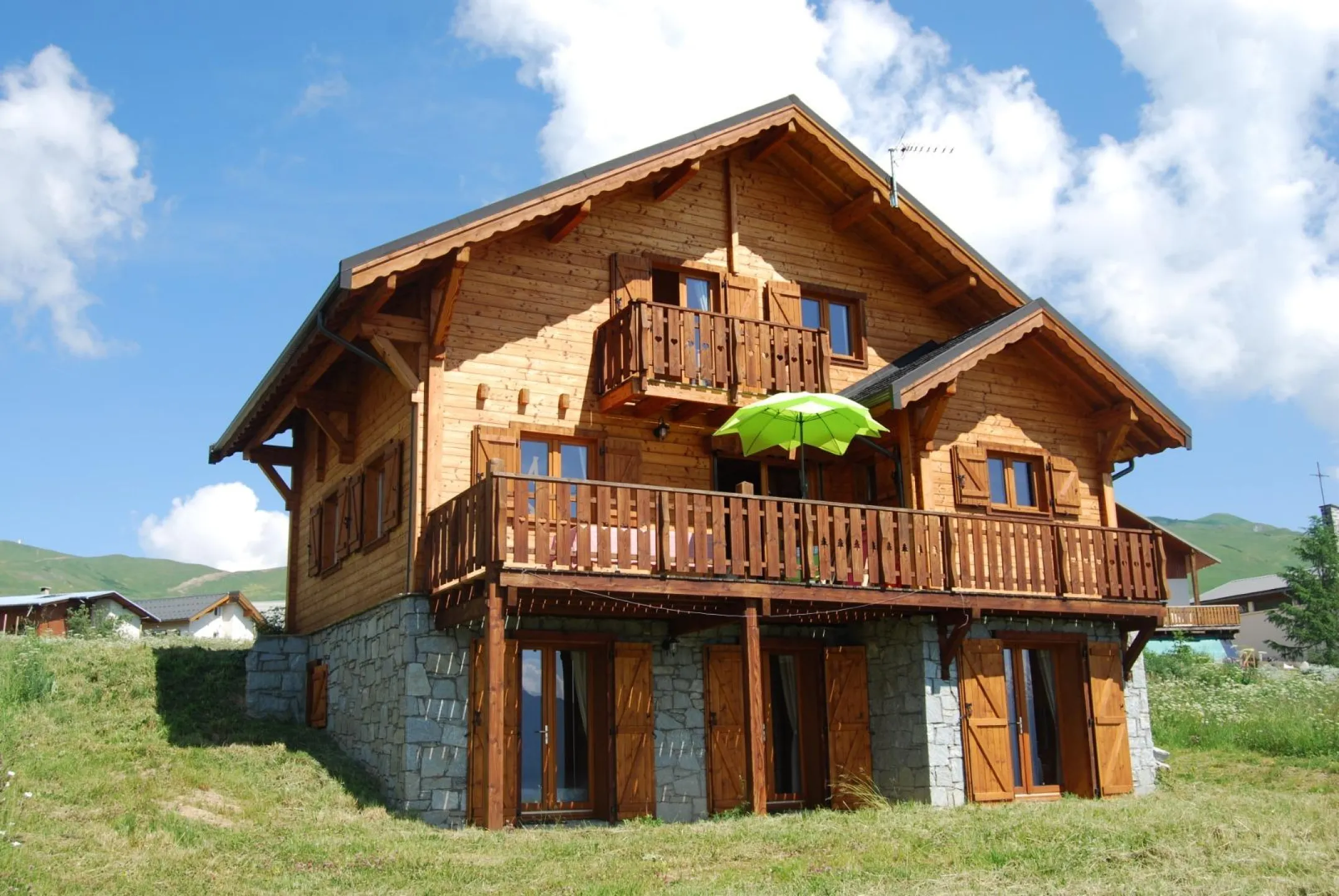 le chalet en été