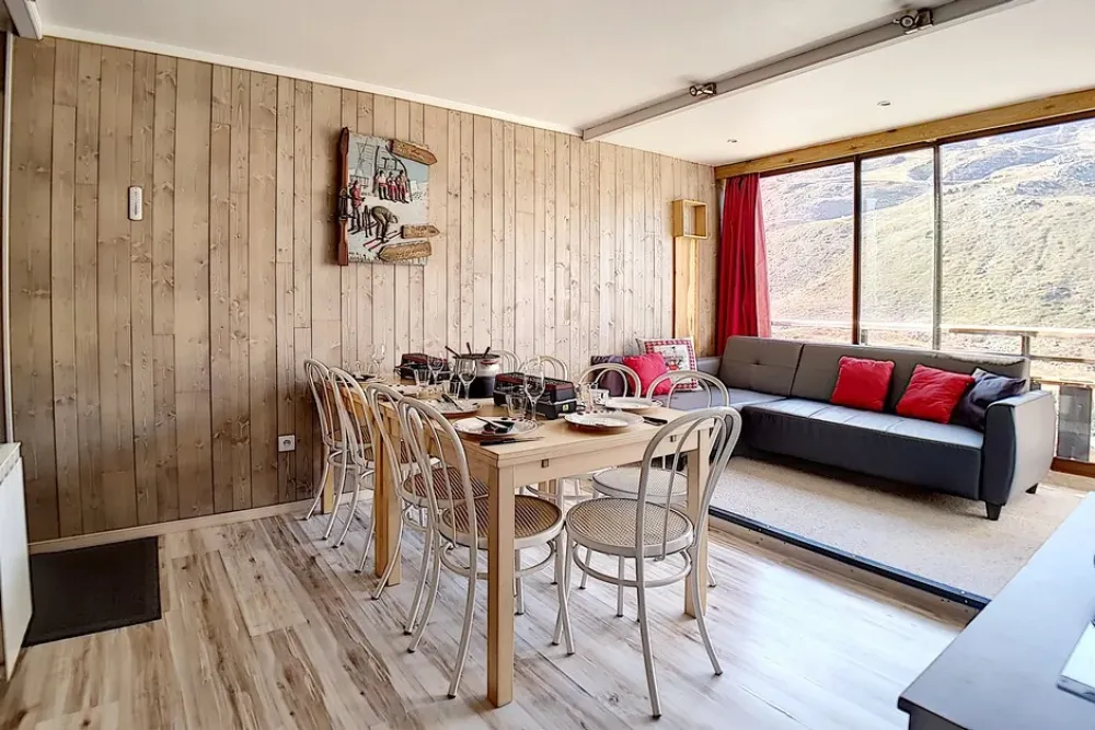 4 pieces 8 couchages avec 2 places de parking